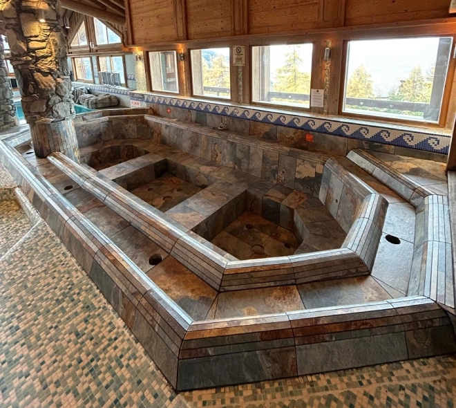 Carrelage Zone Spa — Revêtements Adaptés aux Espaces Bien-Être